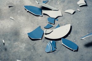 Schicksalsschläge können Mieter zahlungsunfähig machen – die Mietausfallversicherung schützt den Vermieter